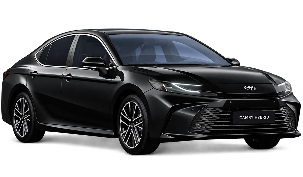 Czarna Toyota Camry Hybrid - DEPartner